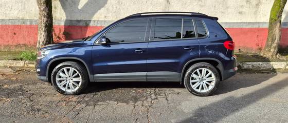 VOLKSWAGEN TIGUAN 1.4 TSI 16V TURBO GASOLINA 4P DSG